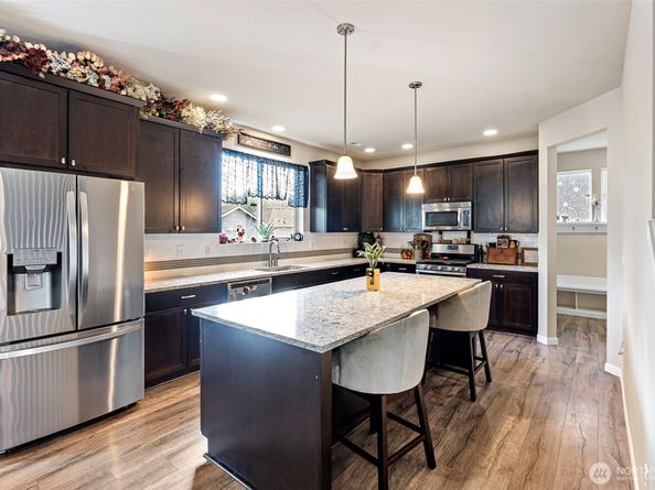 1949 Malbec Street NW, Poulsbo WA 98370