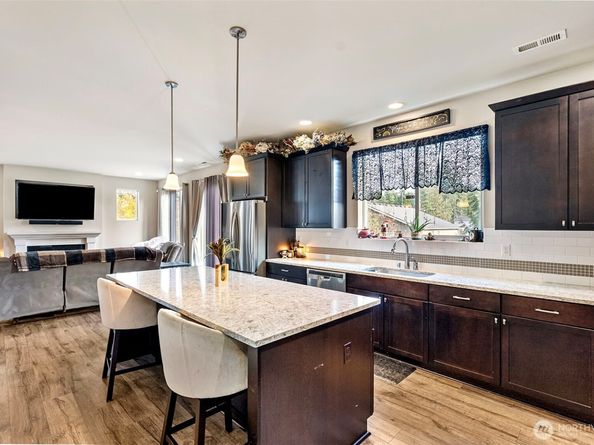 1949 Malbec Street NW, Poulsbo WA 98370