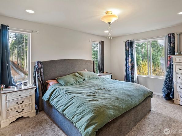 1949 Malbec Street NW, Poulsbo WA 98370