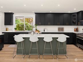 12528 SE 70th Street, Newcastle WA 98056