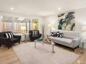 12528 SE 70th Street, Newcastle WA 98056