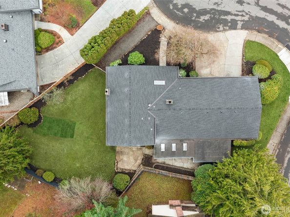 12528 SE 70th Street, Newcastle WA 98056