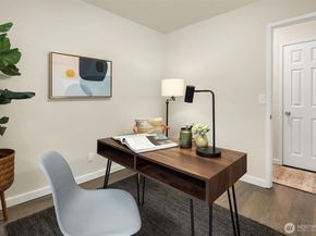 1837 S 264th Place, Des Moines WA 98198