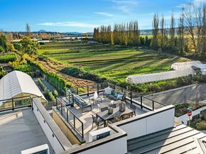 14760 NE 143rd Street 9D, Woodinville WA 98072