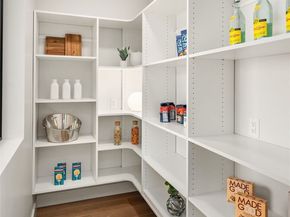 14760 NE 143rd Street 9D, Woodinville WA 98072