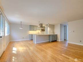 3834 175th Avenue NE A202, Redmond WA 98052