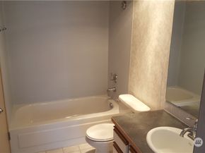 530 Melrose Avenue E 508, Seattle WA 98102