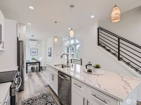 18331 1st Avenue NE, Shoreline WA 98155