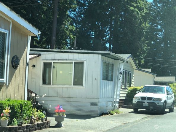 5717 186th Place SW, Lynnwood WA 98037