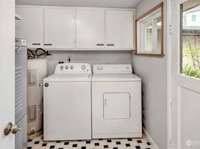5717 186th Place SW, Lynnwood WA 98037