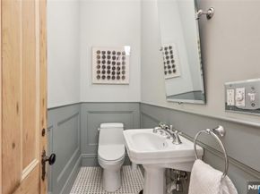 254 4th Street, Jersey City NJ 07302