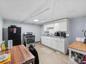 2105 New York Avenue, Union City NJ 07087