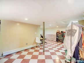 82 Roosevelt Square, Englewood NJ 07631