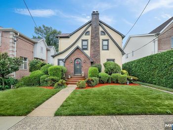 18 Lincoln Avenue