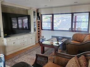 468 Oak Street, Ridgefield NJ 07657