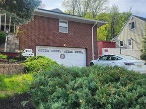 468 Oak Street, Ridgefield NJ 07657