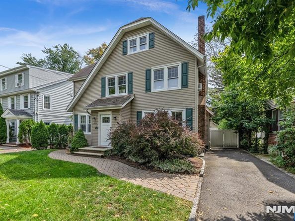 246 W Hudson Avenue, Englewood NJ 07631