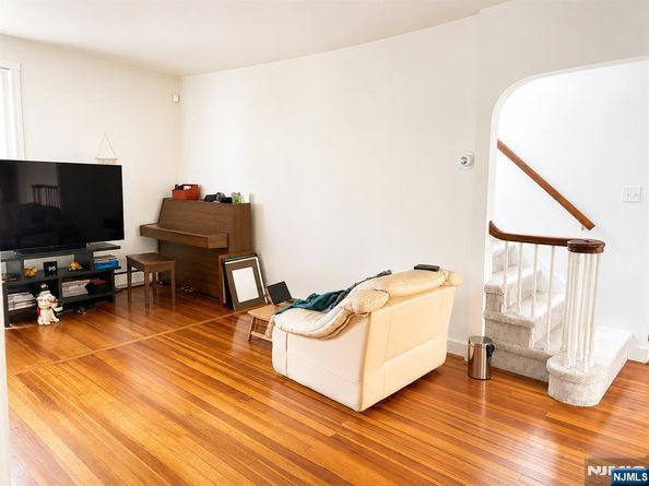 1105 Anderson Avenue, Fort Lee NJ 07024