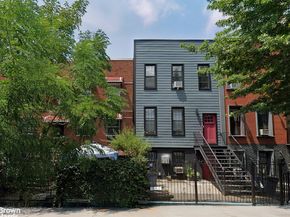 189 Cornelia Street, Brooklyn NY 11221