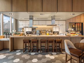 252 South Street 68C, New York NY 10002