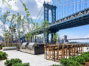 252 South Street 68C, New York NY 10002