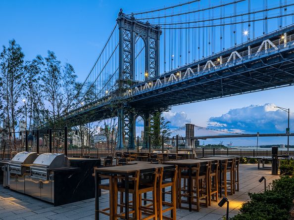 252 South Street 68C, New York NY 10002