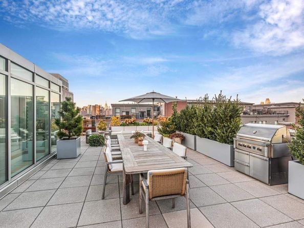 200 Water Street PHB, Brooklyn NY 11201