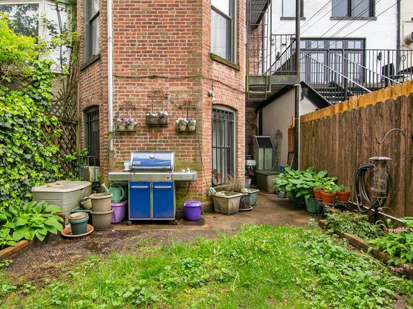 483 14th Street GARDEN, Brooklyn NY 11215