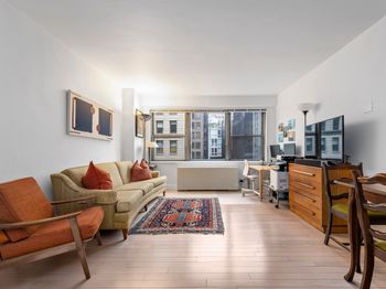 10 West 15th Street