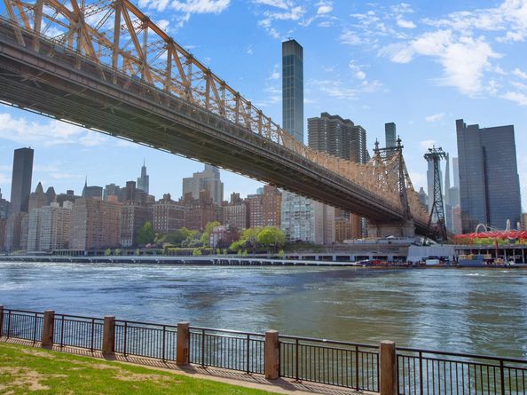 575 Main Street 1611, New York NY 10044