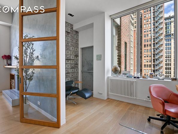 105 East 16th Street 8, New York NY 10003