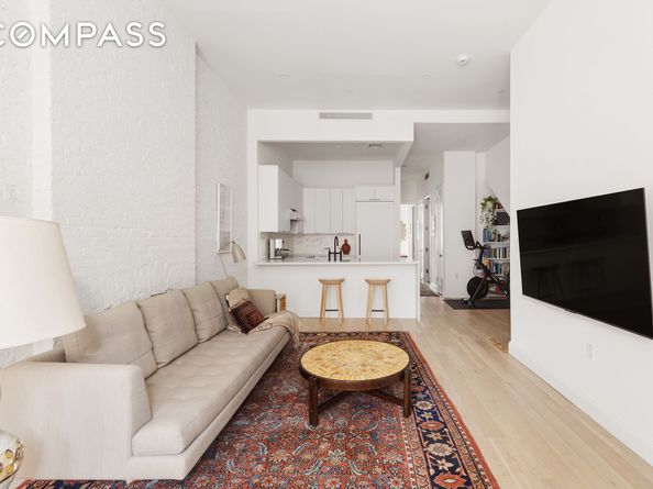 84 6th Avenue 2, Brooklyn NY 11217