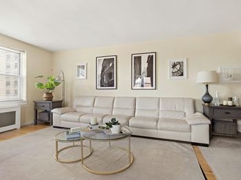 800 Grand Concourse