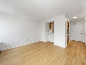 100 West 39th Street 39B, New York NY 10018