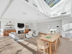 21-30 44th Drive 6J, Queens NY 11101