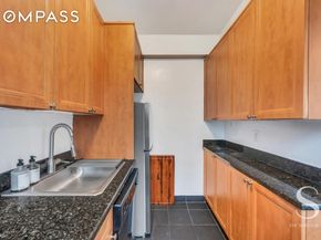 7 Lexington Avenue 5E, New York NY 10010