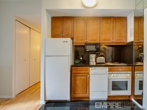 150 West 51st Street 814, New York NY 10019