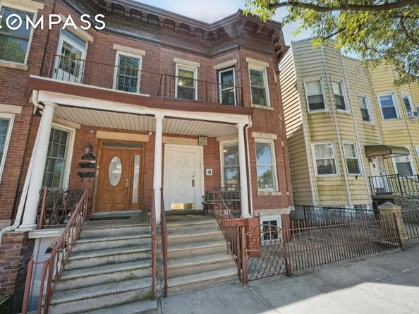 10 Seeley Street, Brooklyn NY 11218