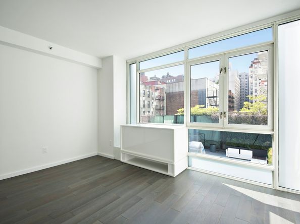 385 1st Avenue 3H, New York NY 10010