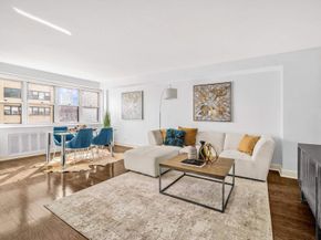 155 East 38th Street 21G, New York NY 10016
