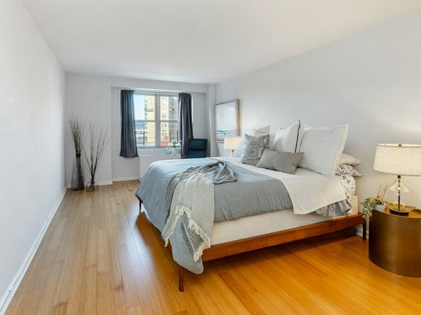 2500 Johnson Avenue 8K, Bronx NY 10463