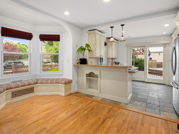 551 Minnieford Avenue, Bronx NY 10464