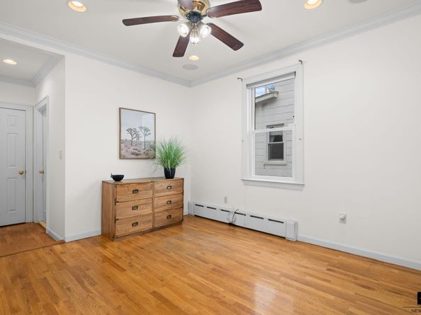 551 Minnieford Avenue, Bronx NY 10464