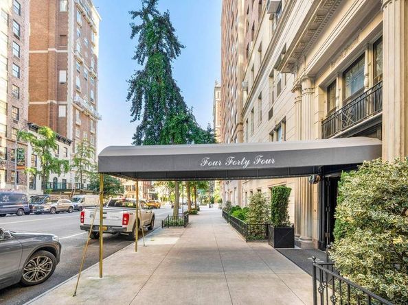 444 East 57th Street 6D, New York NY 10022