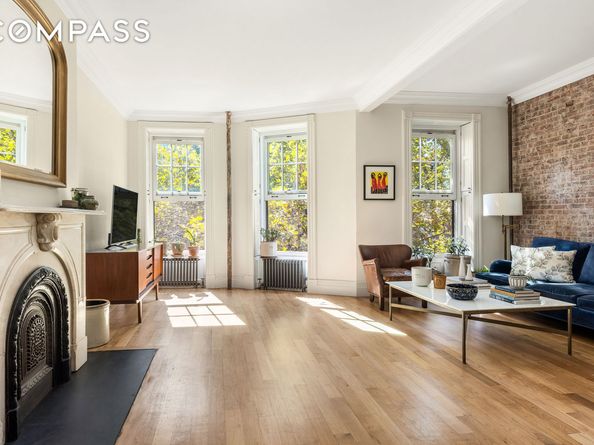 67 Perry Street 4, New York NY 10014