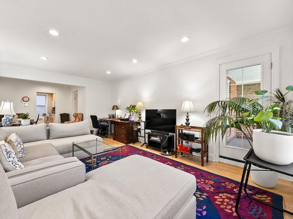 9801 Shore Road 1J, Brooklyn NY 11209