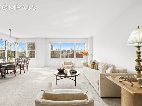 20 East 9th Street 18E, New York NY 10003