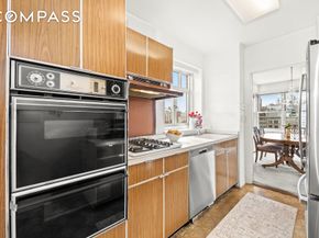 20 East 9th Street 18E, New York NY 10003