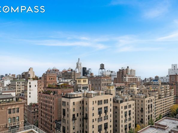 20 East 9th Street 18E, New York NY 10003