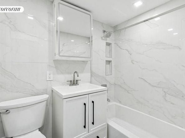 230 East 79th Street 18E, New York NY 10075